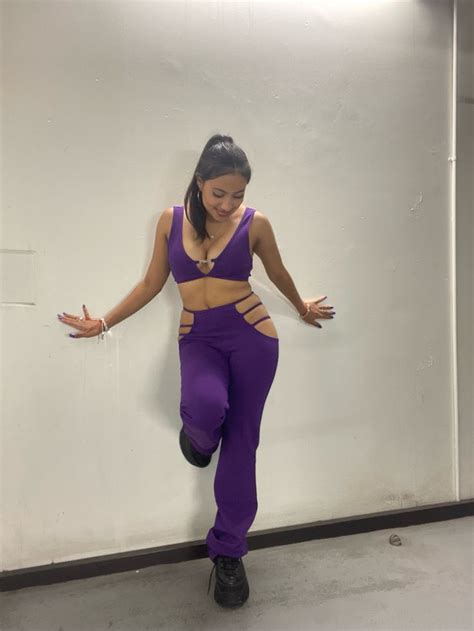 maddy perez carnival outfit